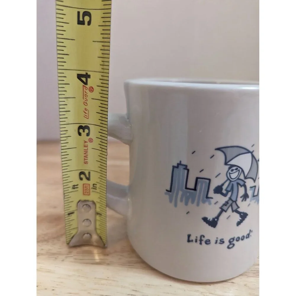 LIfe is Good Home Jack Mug Seattle Skyline‎ Space Needle Rain restaurant wear 4
